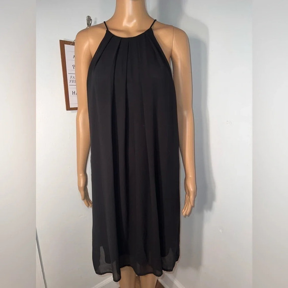 Dear Apple, Carmela, S, pleated midi spaghetti strap w/back peephole button loop - Picture 7 of 10